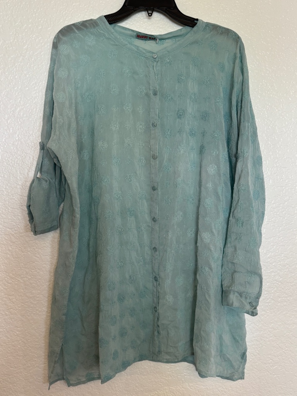 Johnny Was Embroidered Top Seafoam Green, Button Front, Long Sleeve.  Sz Small